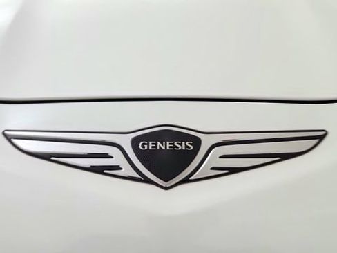 Used 2025 Genesis G70 3.3T Advanced image 16