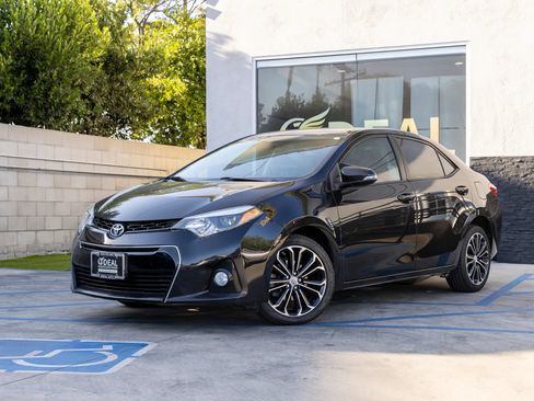 Used 2015 Toyota Corolla S FWD image 5