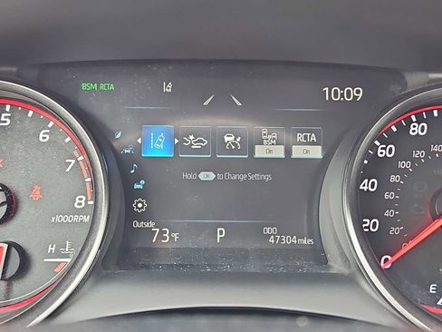 Used 2024 Toyota Camry XSE FWD image 11