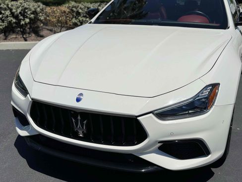 Used 2021 Maserati Ghibli S GranSport RWD image 54