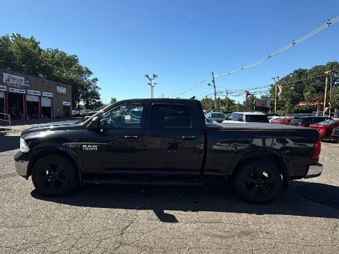Used 2018 RAM 1500 Outdoorsman image 8