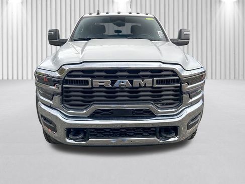 New 2026 RAM 5500 Tradesman w/ Chrome Appearance Group image 11
