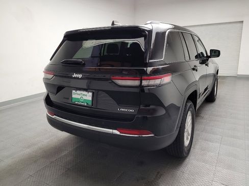 Used 2024 Jeep Grand Cherokee Laredo RWD image 7