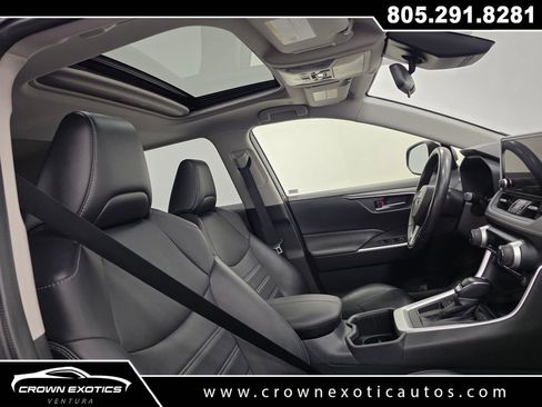 Used 2023 Toyota RAV4 XLE Premium FWD image 13