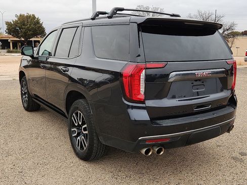 Used 2023 GMC Yukon AT4 w/ AT4 Premium Plus Package image 2