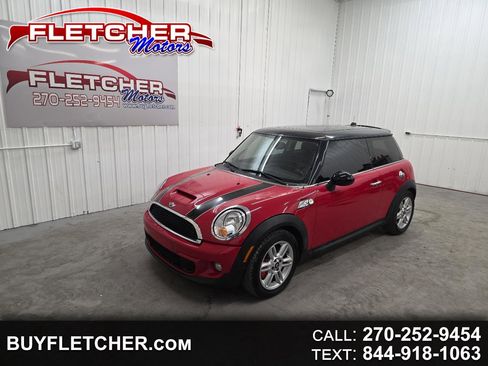 Used 2011 MINI Cooper S image 1