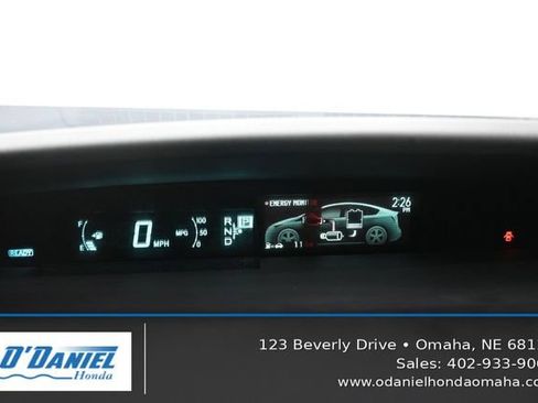 Used 2013 Toyota Prius Three w/ Solar Roof Pkg FWD image 28