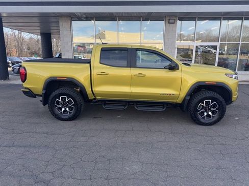 Used 2023 GMC Canyon AT4X image 7