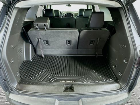 Used 2019 Chevrolet Traverse LT FWD image 30
