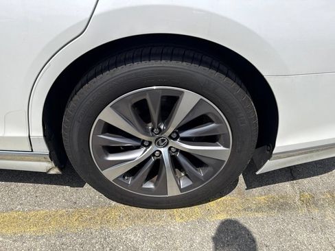 Used 2018 Lexus LS 500 AWD image 12