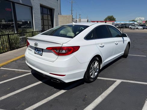 Used 2016 Hyundai Sonata SE FWD image 7