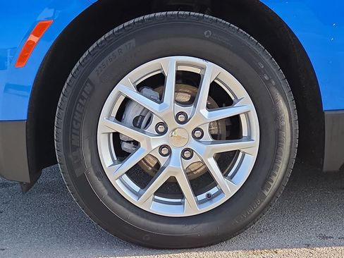 Used 2024 Chevrolet Equinox LT w/ LPO, Floor Liner Package FWD image 12