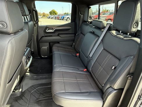 Certified 2024 Chevrolet Silverado 1500 High Country w/ High Country Premium Package image 30