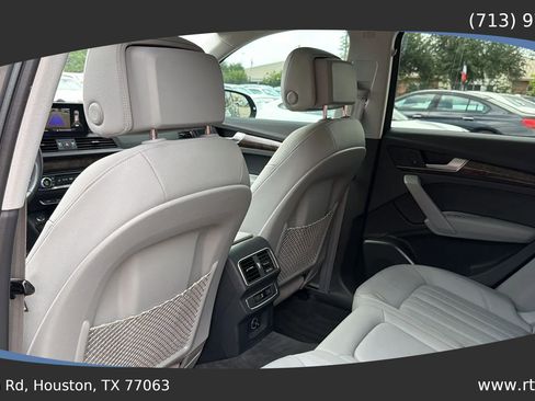 Used 2018 Audi Q5 2.0T Premium w/ Convenience Package AWD/4WD image 28