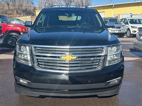 Used 2015 Chevrolet Suburban LTZ image 2
