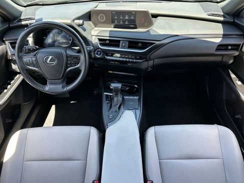 Used 2022 Lexus UX 250h w/ Accessory Package (Z1) AWD/4WD image 19