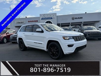 Used 2022 Jeep Grand Cherokee Laredo X