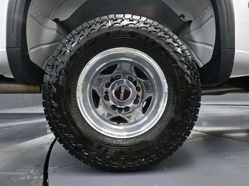 Used 2021 GMC Sierra 3500 Denali w/ Denali Ultimate Package image 17