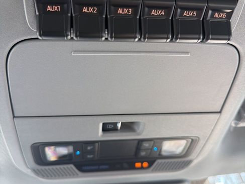 New 2026 Ford F450 XLT w/ XLT Premium Package image 24