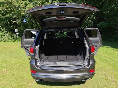 Used 2015 Jeep Grand Cherokee High Altitude AWD/4WD image 16