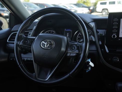 Used 2024 Toyota Camry SE FWD image 28