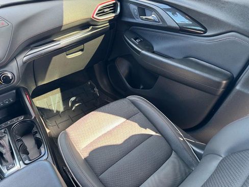 Used 2022 Chevrolet TrailBlazer RS image 15