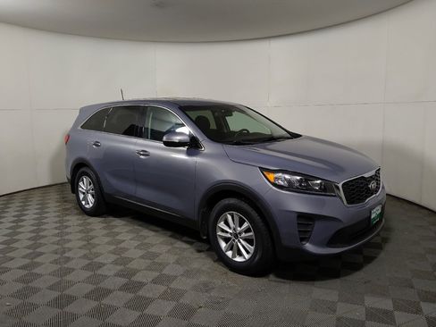 Used 2020 Kia Sorento L FWD image 11
