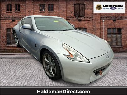 Used 2009 Nissan 370Z Touring w/ Sport Pkg