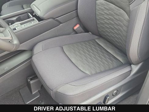 New 2026 Nissan Pathfinder SV image 16