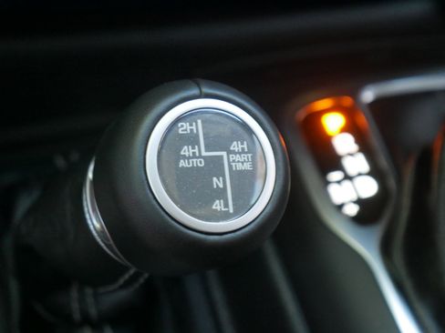 Used 2021 Jeep Wrangler Unlimited Rubicon 4xe w/ Steel Bumper Group image 17