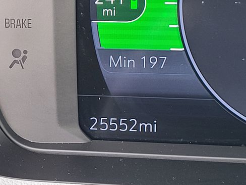 Certified 2023 Chevrolet Bolt EUV Premier image 10