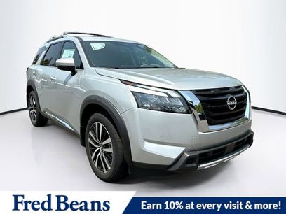 New 2025 Nissan Pathfinder Platinum w/ Cargo Package