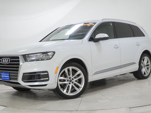 Used 2018 Audi Q7 3.0T Prestige w/ Prestige Package image 1