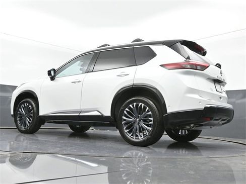 New 2025 Nissan Rogue Platinum w/ Platinum Premium Package image 42