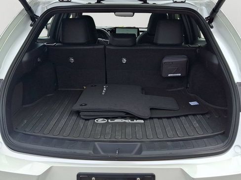 Used 2023 Lexus UX 250h AWD w/ Accessory Package (Z2) image 28