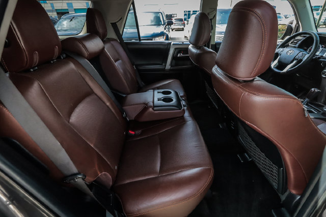 Used 2018 Toyota 4Runner Limited AWD/4WD image 68