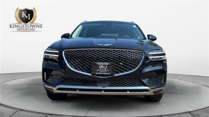 Used 2025 Genesis GV70 2.5T AWD/4WD image 8