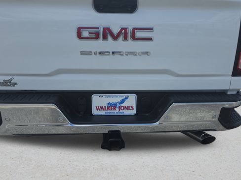 Used 2025 GMC Sierra 2500 Pro w/ 1SA Pro Safety Plus Package AWD/4WD image 16