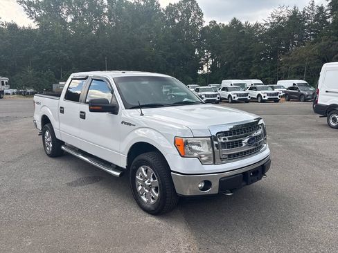 Used 2013 Ford F150 XLT w/ Luxury Equipment Group AWD/4WD image 3