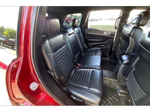 Used 2019 Jeep Grand Cherokee Limited X image 27