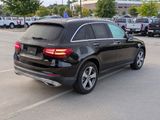 Used 2017 Mercedes-Benz GLC 300 4MATIC image 4