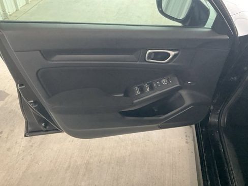 Used 2026 Honda Civic Sport image 4