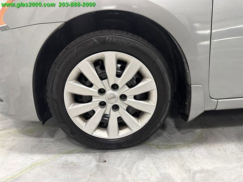 Used 2013 Nissan Sentra SV image 16