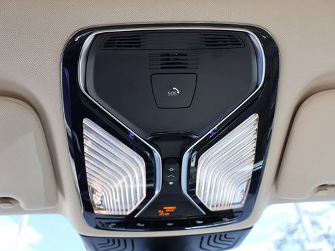 Used 2020 BMW 740i 740i image 45