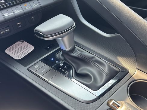 New 2026 Hyundai Elantra Sport FWD image 17