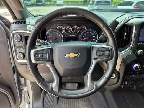 Used 2022 Chevrolet Silverado 2500 LT w/ All Star Edition AWD/4WD image 11