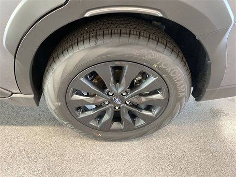 Used 2024 Subaru Outback Onyx Edition image 8