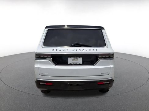 Used 2023 Jeep Grand Wagoneer Series II AWD/4WD image 12