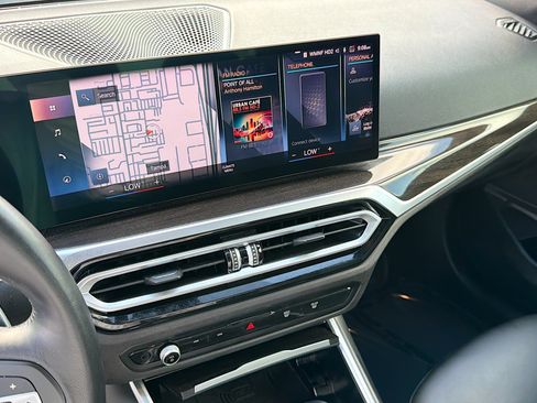 Used 2023 BMW 330i xDrive Sedan w/ Premium Package AWD/4WD image 26