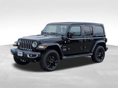 Used 2022 Jeep Wrangler Unlimited Sahara w/ Cold Weather Group